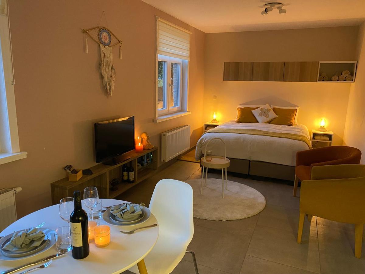 Vakantiestudio Ouanaio Zedelgem Exteriör bild