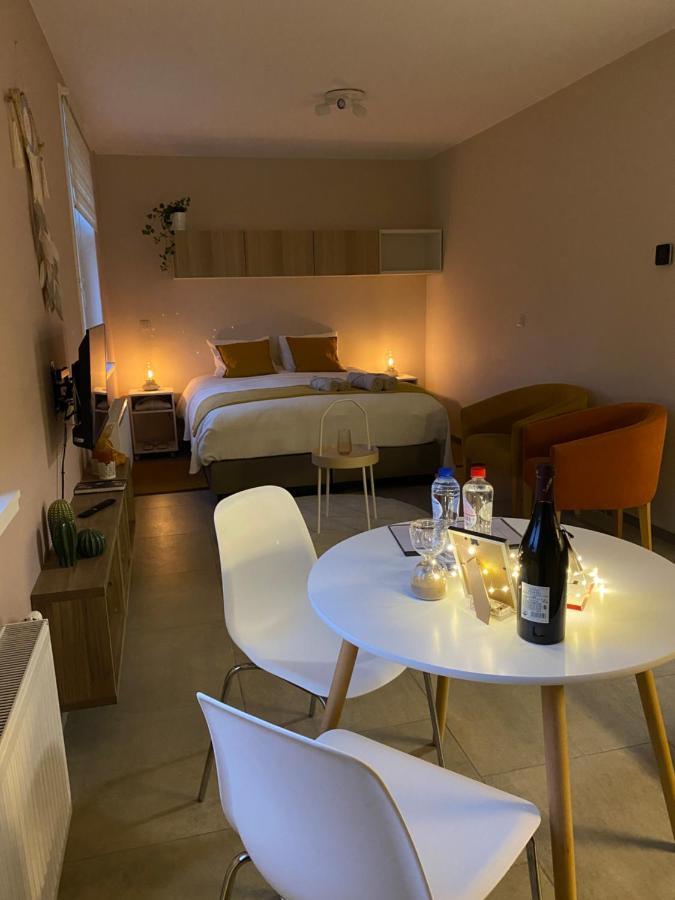 Vakantiestudio Ouanaio Zedelgem Exteriör bild